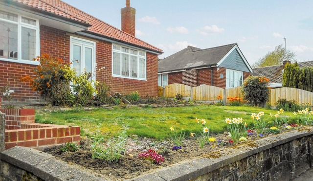 2 bedroom accommodation in Stoke-on-Trent