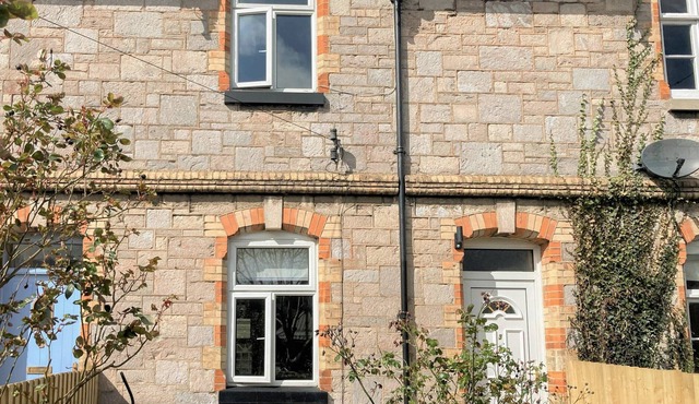 2 bedroom accommodation in Buckfastleigh