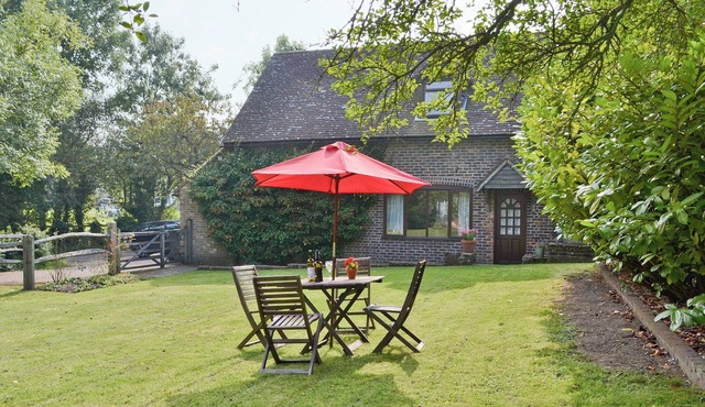 2 bedroom accommodation in Shipbourne, near Sevenoaks