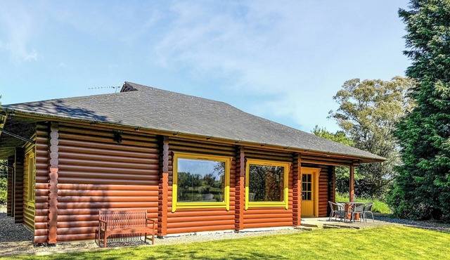 2 bedroom accommodation in Hagworthingham