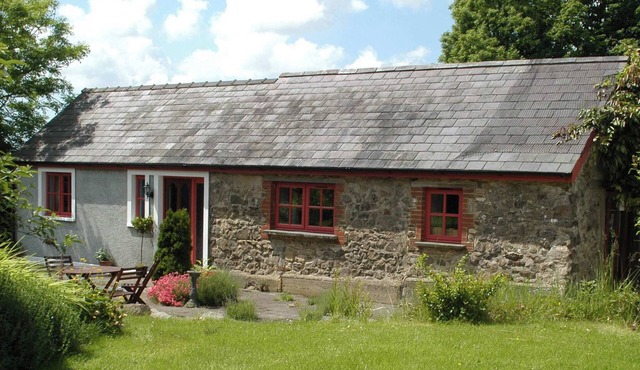 2 bedroom accommodation in Houghton, near Haverfordwest