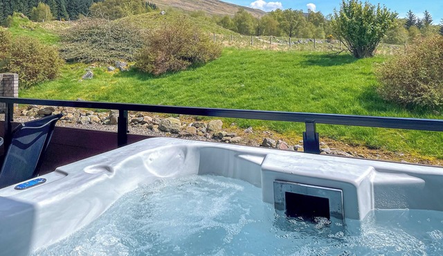 2 bedroom accommodation in Nr Kirriemuir