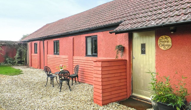 2 bedroom accommodation in Blackborough