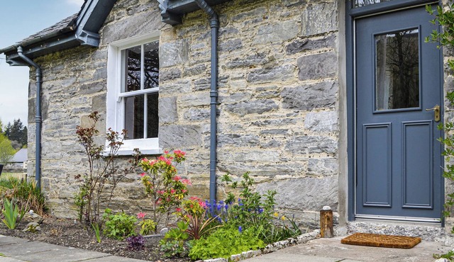 2 bedroom accommodation in Blair Atholl