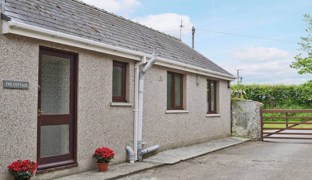 2 bedroom accommodation in Creampots, near Broad Haven