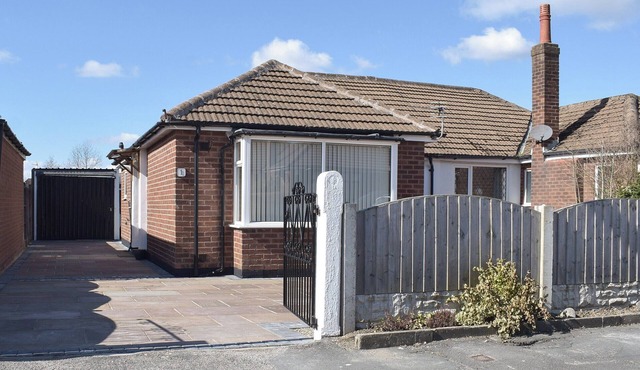 2 bedroom accommodation in Hoghton, near Preston