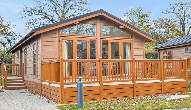 2 bedroom accommodation in Holton Heath