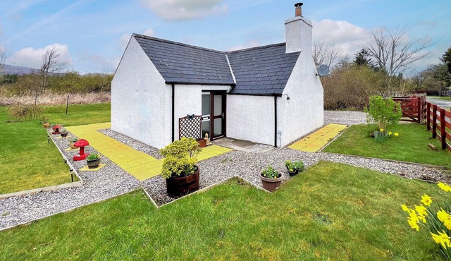 2 bedroom accommodation in Broadford, Isle of Skye