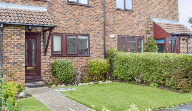 2 bedroom accommodation in Rustington, near Worthing