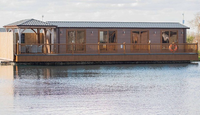 2 bedroom accommodation in Caistor, Market Rasen