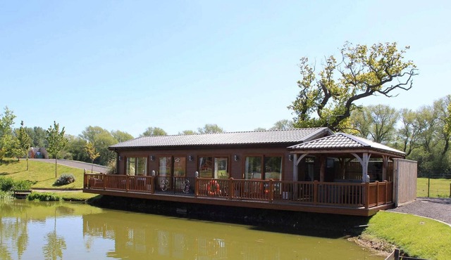 2 bedroom accommodation in Caistor, Market Rasen