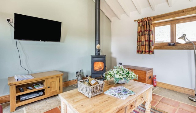 2 bedroom accommodation in Nant Y Derry