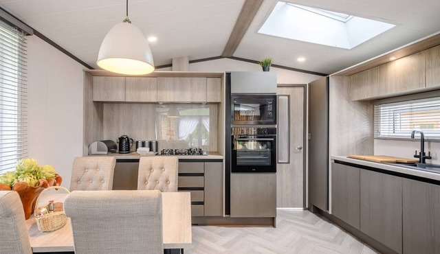 2 bedroom accommodation in Newcastleton, Scottish Borders