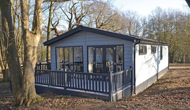 2 bedroom accommodation in Woolverstone, Ipswich