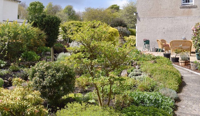 2 bedroom accommodation in Aberdour, near Burntisland