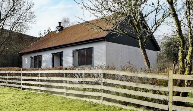 2 bedroom accommodation in Nr Craignure, Isle of Mull