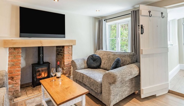 2 bedroom accommodation in Gayton, near King’s Lynn