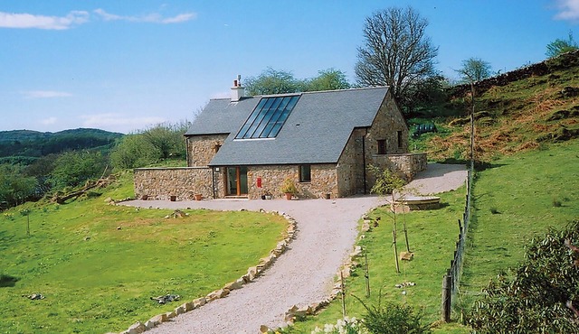 2 bedroom accommodation in Inverlussa, near Achnamara