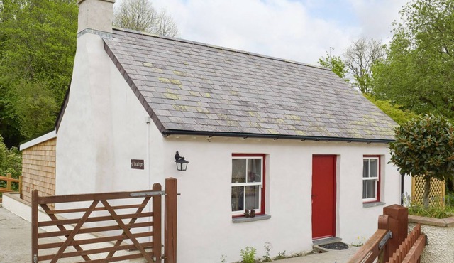 2 bedroom accommodation in Nantgaredig