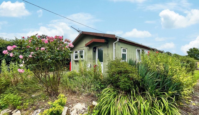 2 bedroom accommodation in East Orchard, near Shaftesbury