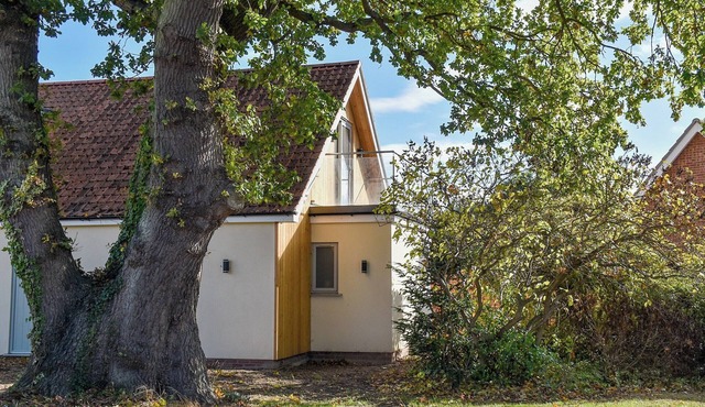 2 bedroom accommodation in West Mersea