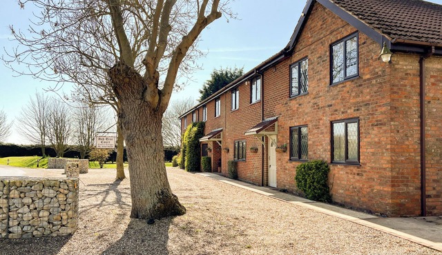 2 bedroom accommodation in Addlethorpe