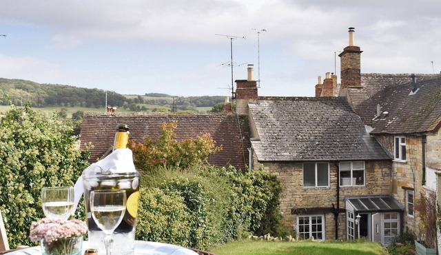 2 bedroom accommodation in Winchcombe, near Cheltenham