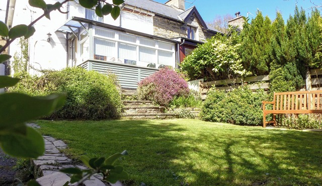2 bedroom accommodation in Dolwyddelan, near Betws-y-Coed