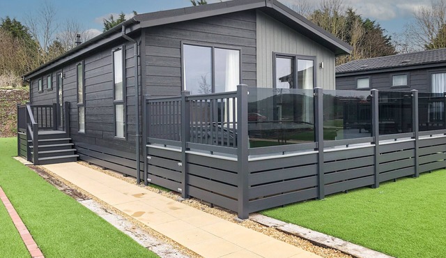 2 bedroom accommodation in Edingworth