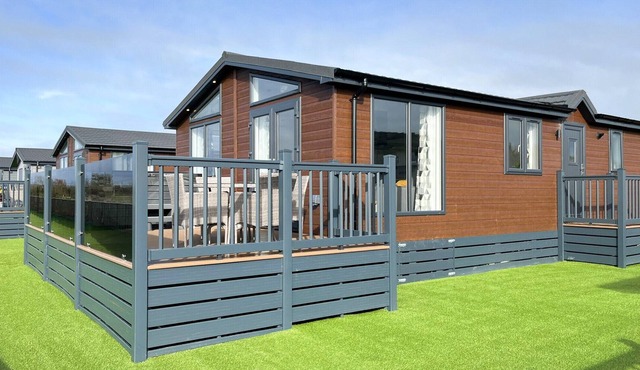 2 bedroom accommodation in Edingworth