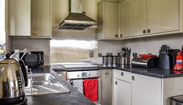 2 bedroom accommodation in Kiltarlity