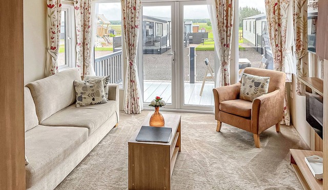 2 bedroom accommodation in Laurenkirk