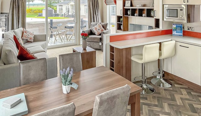 2 bedroom accommodation in Laurenkirk