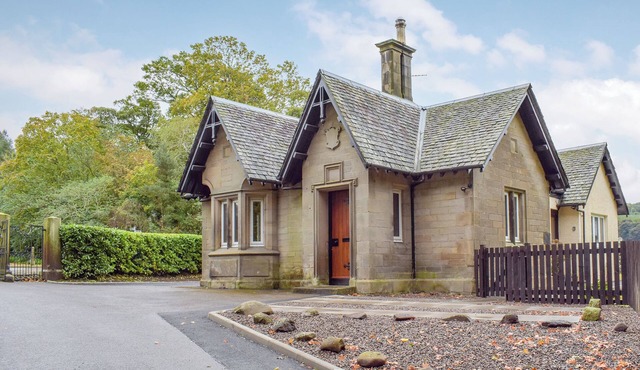 2 bedroom accommodation in Linlithgow