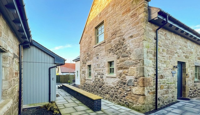 2 bedroom accommodation in Linlithgow