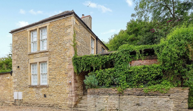 2 bedroom accommodation in Malmesbury