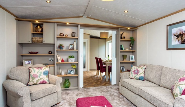 2 bedroom accommodation in Nr Kintore