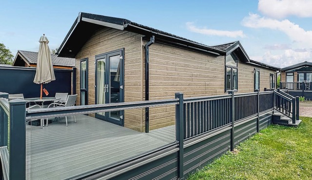 2 bedroom accommodation in Tewkesbury