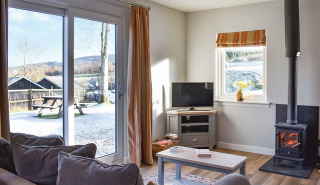 2 bedroom accommodation in Aberfeldy