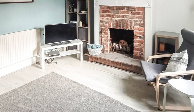 2 bedroom accommodation in Ashbourne