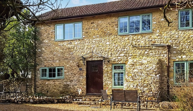 2 bedroom accommodation in Membury, near Axminster