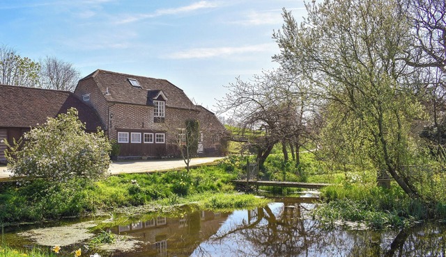 2 bedroom accommodation in Bere Regis