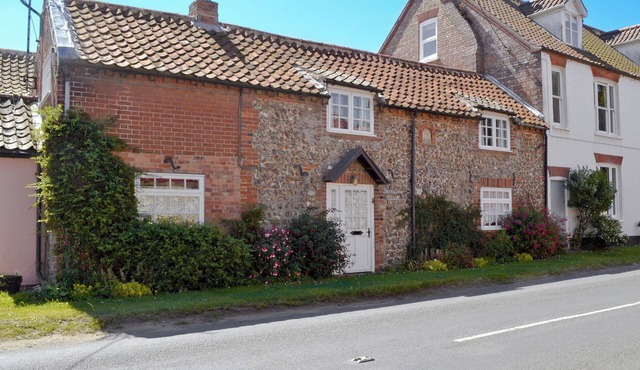2 bedroom accommodation in Brancaster