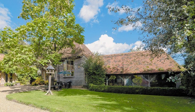 2 bedroom accommodation in Nonington, near Dover