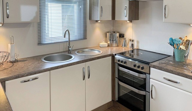 2 bedroom accommodation in Carnforth