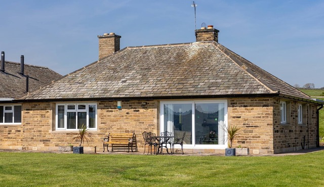 2 bedroom accommodation in Leathley, near Harrogate