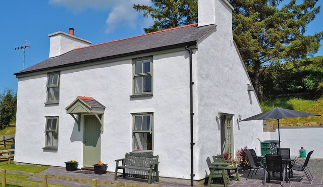 2 bedroom accommodation in Eglwysbach, near Conwy