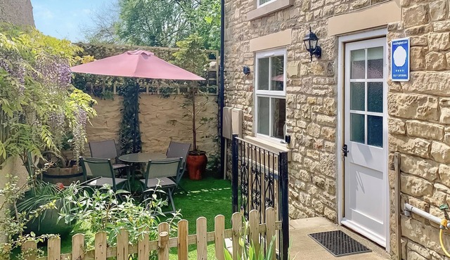 2 bedroom accommodation in Staindrop, near Barnard Castle