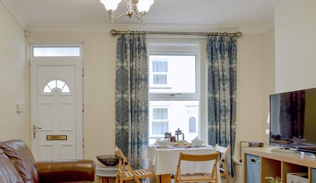 2 bedroom accommodation in Starbeck, near Harrogate