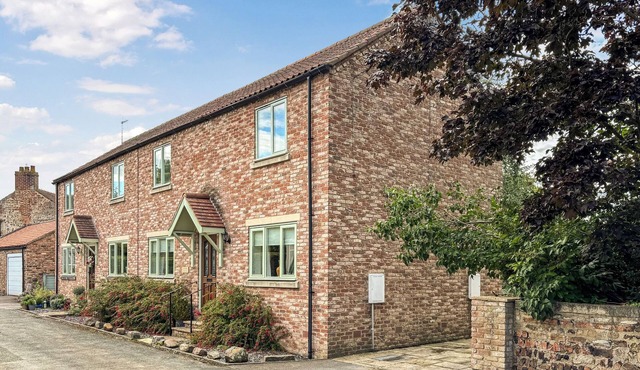 2 bedroom accommodation in Bishop Monkton, near Ripon